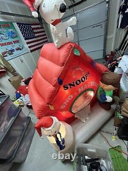 RARE 2010 Snoopy Inflatable Sno Machine Over 7Ft SEE INFO PIC