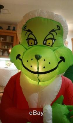 RARE Airblown Inflatable Grinch With Max And Christmas Tree Present Very Clean