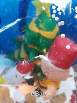 RARE Gemmy PEANUTS SNOOPY Christmas Inflatable Snow Globe WORKS withBOX