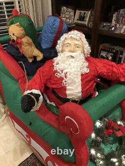 READ DESCRIPTION Gemmy 2010 Airblown Inflatable Realistic Santa in Sleigh RARE