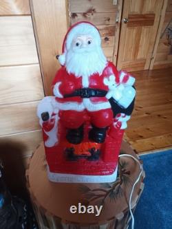 Rare 1981 Carolina vintage Christmas Blow Mold Santa Claus Chimney Fireplace 17
