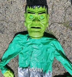 Rare Fun World 6 Foot Motion Activated Monster Frankenstein Halloween Decor READ