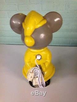 Rare Hard To Find Too Cute Vintage Gray Mouse With Yellow Pj's Blow Mold Lighted