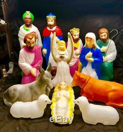 Rare Vintage Empire Blow Mold 12 Piece Table Top Nativity Set