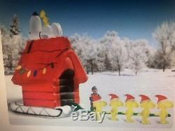 SNOOPY AND FRIENDS GIANT XMAS 17 FT Inflatable New