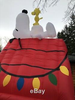 SNOOPY AND FRIENDS GIANT XMAS 17 FT Inflatable New