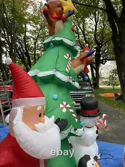 Santa And Friends 9 1/2 Foot Animated Kaleidoscope Inflatable, Nice