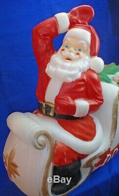 Santa in Sleigh Full of Gifts to Deliver Lighted Christmas Blow Mold