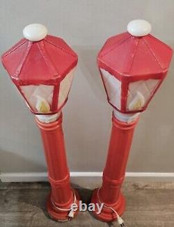 Set Of 2 Vintage Empire Blow Mold Lantern Candle Lamp Post Street Light Dickens