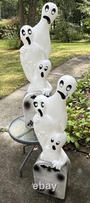 Set of 2 1995 Vintage Don Featherstone Ghosts/tombstone Blow Mold Halloween