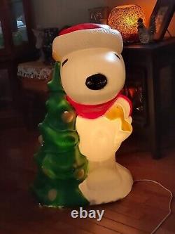 Snoopy Christmas Blow Mold Peanuts Tree Woodstock General Foam 30 Vintage