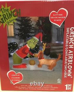 THE DR SEUSSE GRINCH SANTA & MAX SCENE Gemmy Christmas Airblown Inflatable