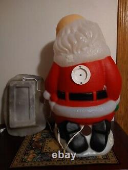 TPI. Kneeling Santa Blow Mold WithBaby Jesus blow mold yard light