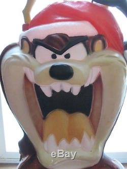 Taz Tasmanian Devil Lighted Christmas Blow Mold Outdoor Holiday santa's best