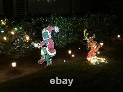 The GRINCH & Max the dog Stealing CHRISTMAS Lights Yard Art