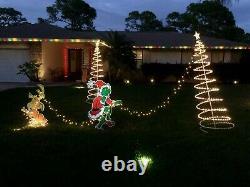 The GRINCH & Max the dog Stealing CHRISTMAS Lights Yard Art