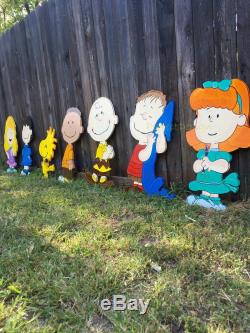 The Peanuts Movie Dream Big Characters Gang Charlie Brown Yard Art Decoration