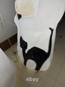 Two (2) Vintage Working Blow Mold 34 Empire Halloween Ghost Pumpkin and Cat