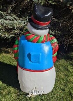 USA Santa's Best LARGE 45 blow mold lighted outdoor snowman with carrot nose