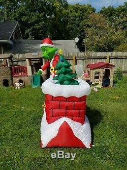 VIDEO! Santa Grinch Tree Chimney Rooftop Animated Christmas Airblown Inflatable