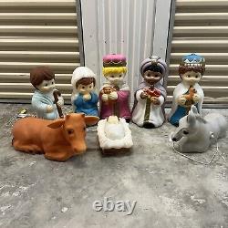 VINTAGE Empire Blow Mold Child Nativity COMPLETE 8 Pc Mini Baby Set 18