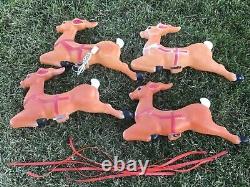 VTG 1977 Empire 24 Reindeer for Santa Claus in Sleigh & Presents Blow Mold