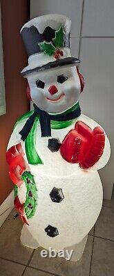 VTG Christmas Snowman Blow Mold With Wreath And Scarf 45 Tall