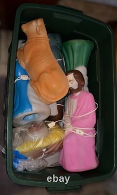 VTG Empire Nativity Set 10 Piece 17-22 Christmas Lighted Blow Mold Working Read