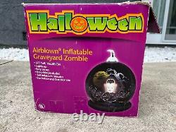 VTG Gemmy Whirlwind Airblown Inflatable Graveyard Zombie Halloween Flying Bats