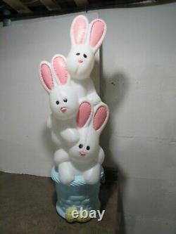 VTG RARE HTF 32 Drainage Industries Easter Bunny Rabbit Stack Lighted Blow Mold