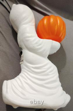 VTG RUNNING GHOST With JACK O LANTERN PUMPKIN HALLOWEEN 13 BLOW MOLD General Foam