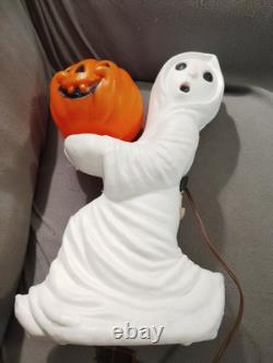 VTG RUNNING GHOST With JACK O LANTERN PUMPKIN HALLOWEEN 13 BLOW MOLD General Foam