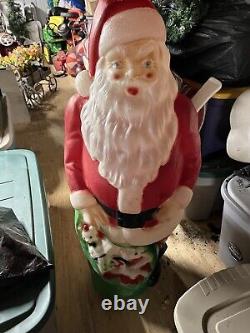 Very Good, Working. 1968 Empire Santa Claus Christmas Blow Mold 46