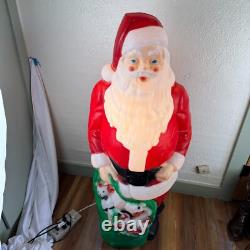 Vintage 1968 Empire Santa Claus Blow Mold 46 Green Toy Sack Christmas Lighted Vintage 1968 Empire Santa Claus Blow Mold 46 Green Toy Sack Christmas Lighted