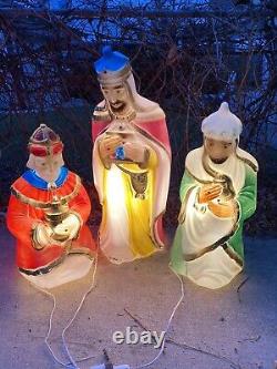 Vintage 1982 Blow Mold Christmas Lighted Outdoor Nativity Wise Men NEW ELECTRIC