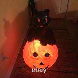Vintage 1993 Halloween Blow Mold 34 Black Cat on Pumpkin Read Description Vintage 1993 Halloween Blow Mold 34 Black Cat on Pumpkin Read Description