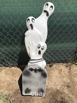 Vintage 1995 41 Union Don Featherstone 3 Ghosts Tombstone Lighted Blow Mold