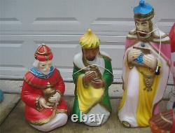 Vintage 3 Wise Men Kings Lighted Blow Mold Empire Christmas Nativity Set withbox