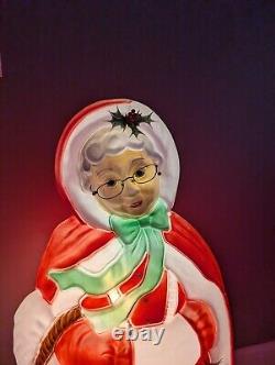 Vintage 40 Santa's Best Mrs. Santa Claus Christmas Blow Mold