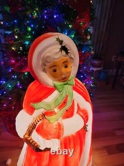 Vintage 40 Santa's Best Mrs. Santa Claus Lighted Blow Mold Christmas