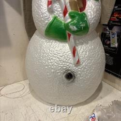 Vintage 40 Union Dimpled Scarf Candy Cane Snowman Blow Mold Christmas Decor