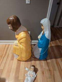 Vintage 40 XL Empire Mary Joseph Baby Jesus Christmas Nativity Blow Molds Set 3