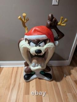 Vintage 41 Santa's Best Taz Tasmanian Christmas Santa Blow Mold Rare READ Vintage 41 Santa's Best Taz Tasmanian Christmas Santa Blow Mold Rare READ
