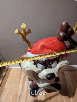 Vintage 41 Santa's Best Taz Tasmanian Christmas Santa Blow Mold Rare READ Vintage 41 Santa's Best Taz Tasmanian Christmas Santa Blow Mold Rare READ