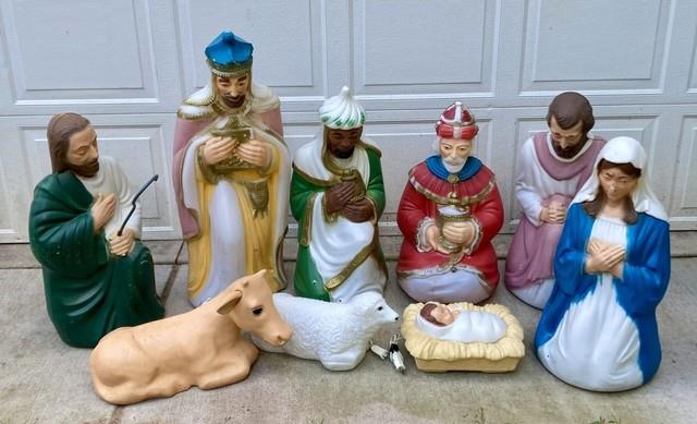 Vintage 9-piece Nativity Blow Mold Set General Foam Plastics Christmas