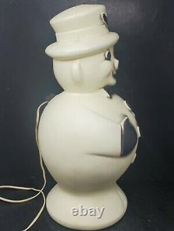 Vintage BECO 1960s Snowman Blow Mold Plastic Lighted Christmas Yard Decor 19