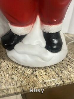 Vintage Christmas 40 General Foam Waving Santa Claus Blue Eyes Blow Mold Light