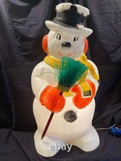 Vintage Christmas Blow Mold Lighted Snowman with Broom 30 1/2 Tall Frosty YARD