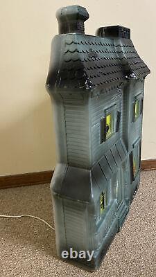 Vintage DON FEATHERSTONE Lighted Haunted House Blow Mold Works