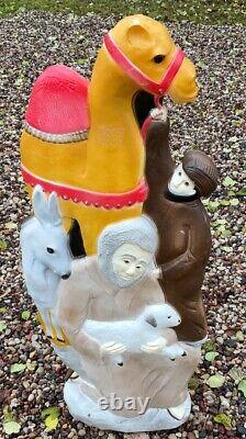 Vintage Don Featherstone Blow Mold Nativity Camel, Donkey, Wise Men 40 Tall